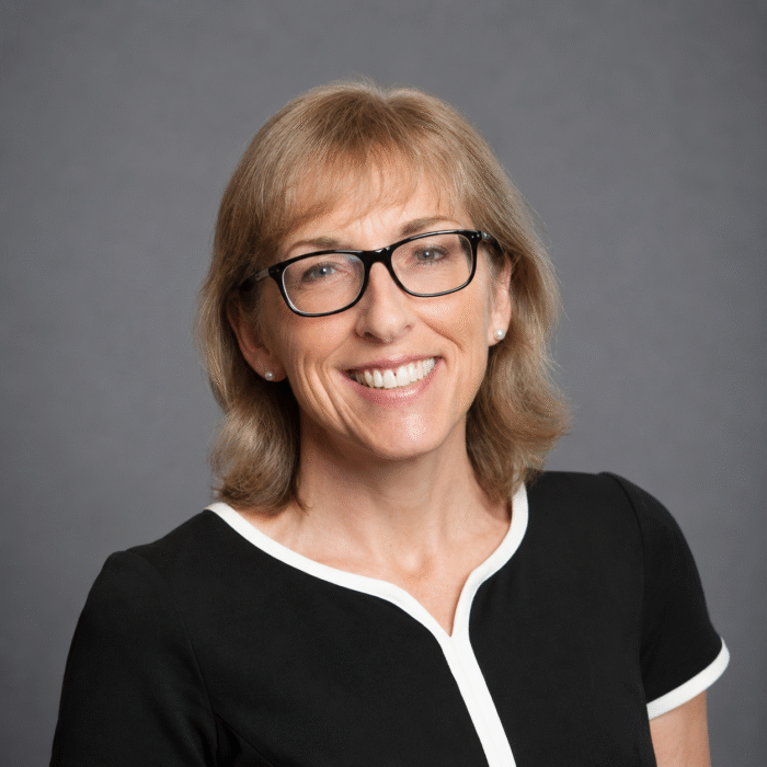 Barbara McGuan